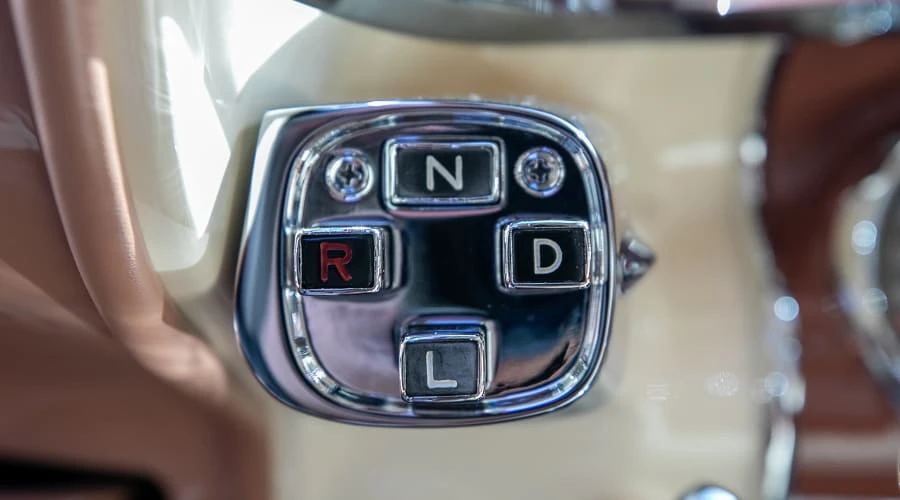 1956 Chrysler New Yorker - Image 27 of 30