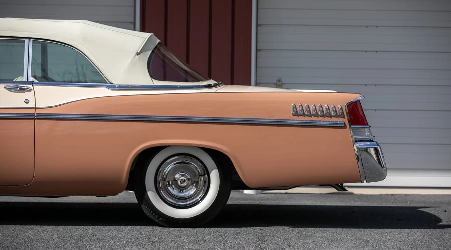 1956 Chrysler New Yorker - Image 20 of 30