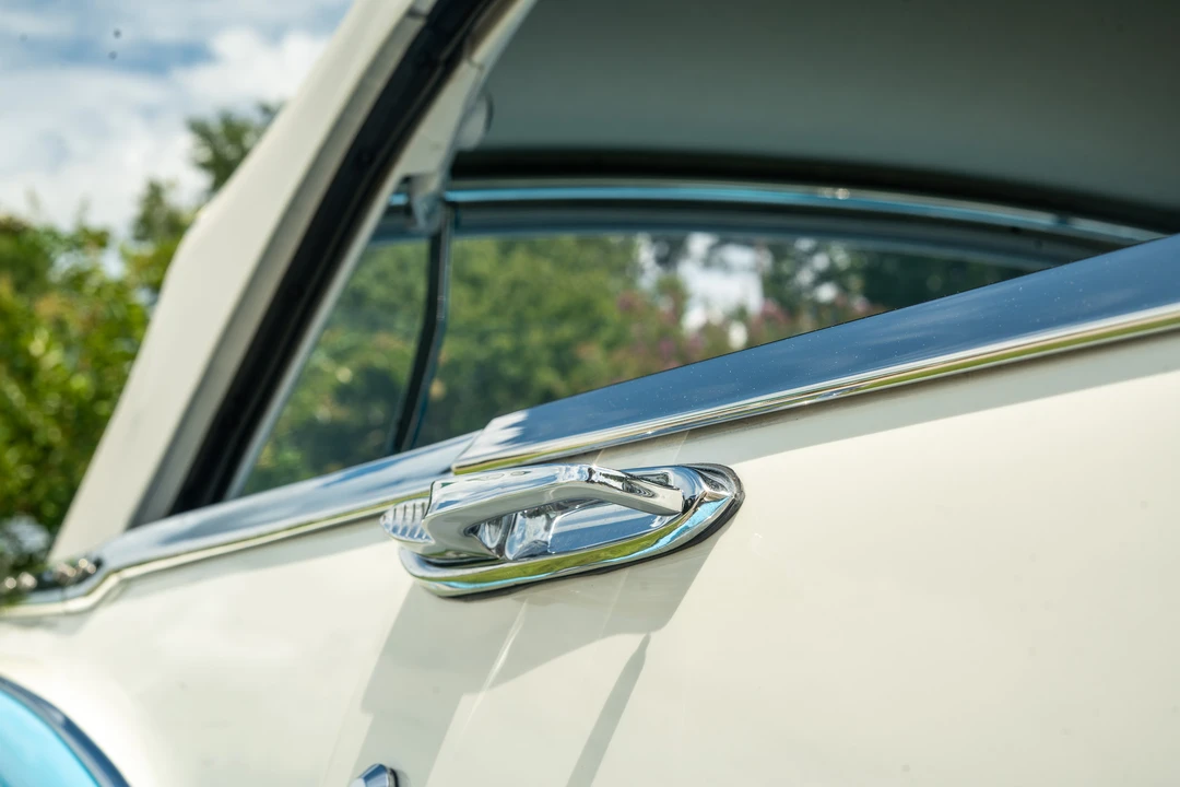 1956 Chrysler New Yorker - Image 23 of 31