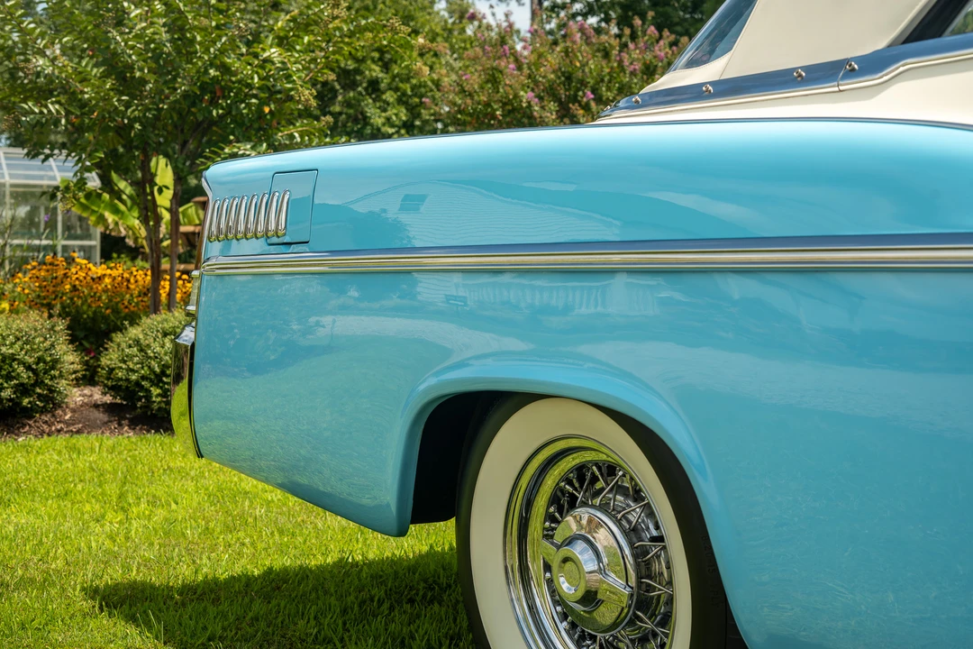 1956 Chrysler New Yorker - Image 30 of 31