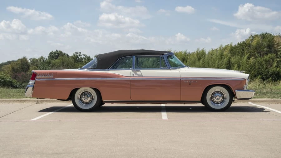 1956 Chrysler New Yorker - Image 8 of 12