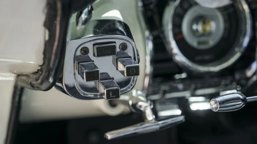 1956 Chrysler New Yorker - Image 10 of 12
