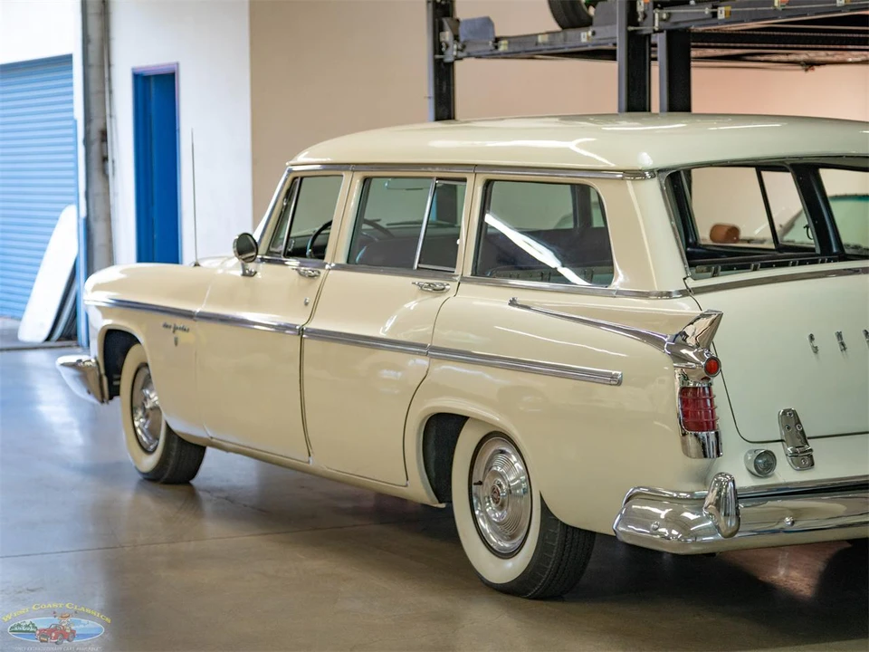 1956 Chrysler New Yorker - Image 22 of 31
