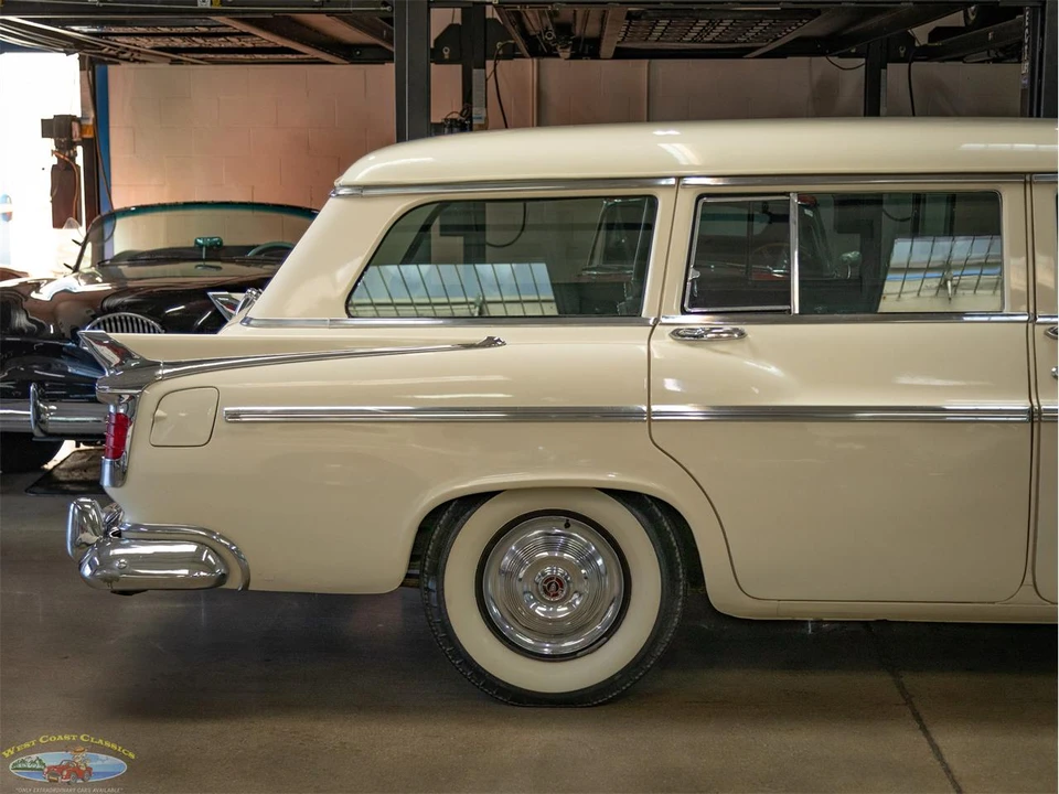 1956 Chrysler New Yorker - Image 2 of 31