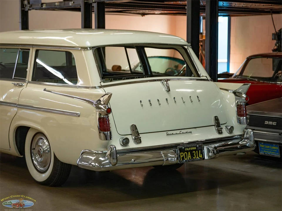 1956 Chrysler New Yorker - Image 23 of 31