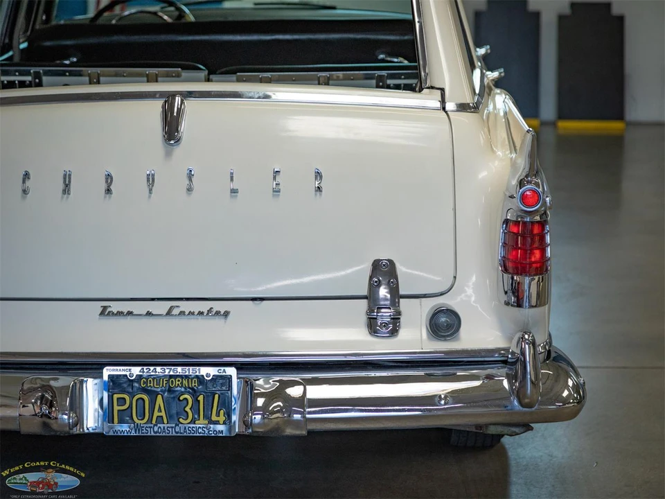 1956 Chrysler New Yorker - Image 20 of 31