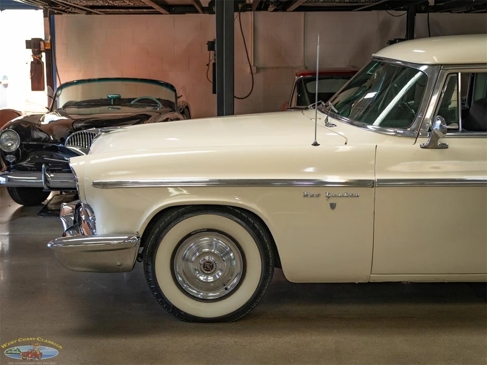 1956 Chrysler New Yorker - Image 5 of 31