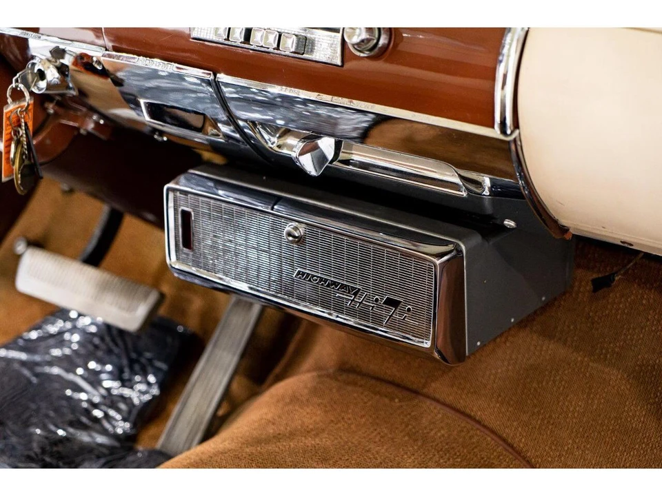1956 Chrysler New Yorker - Image 9 of 31