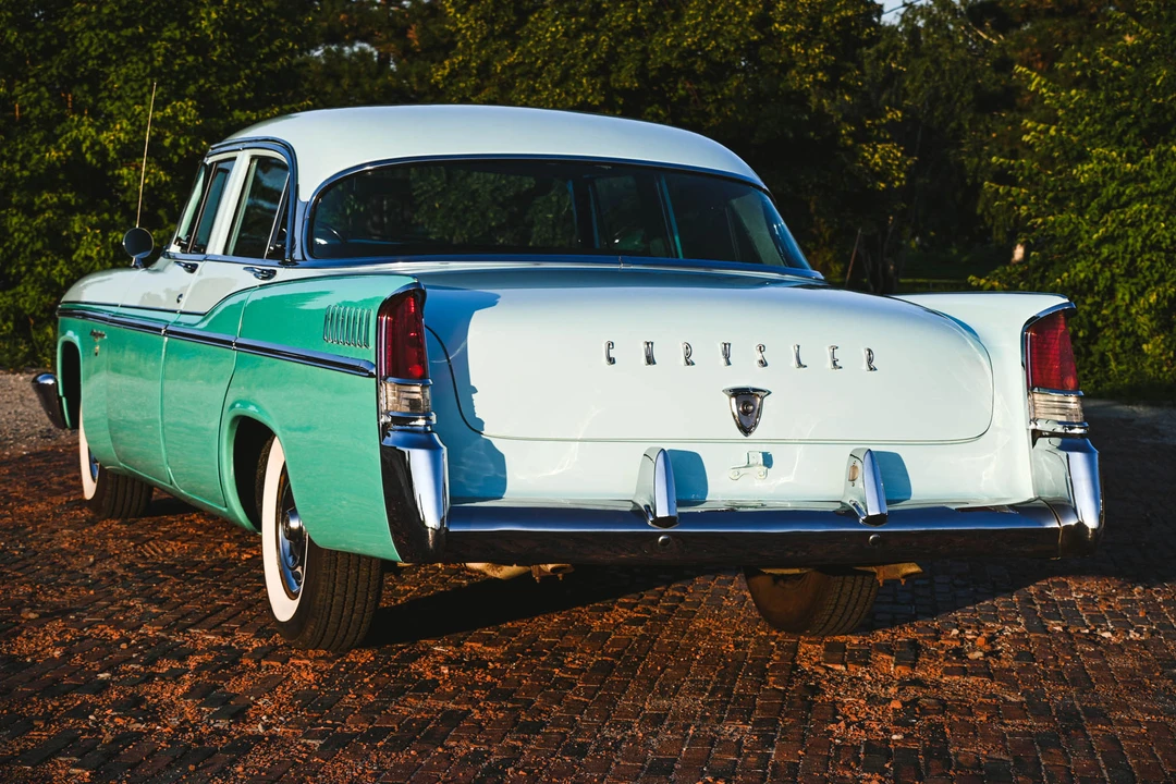 1956 Chrysler New Yorker - Image 3 of 31