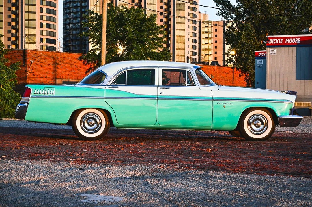 1956 Chrysler New Yorker - Image 8 of 31