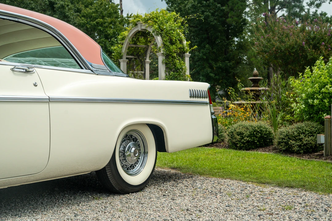 1956 Chrysler New Yorker - Image 20 of 31