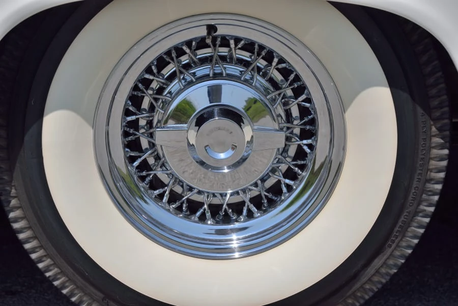 1956 Chrysler New Yorker - Image 10 of 31