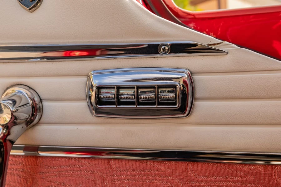 1956 Chrysler New Yorker - Image 27 of 31
