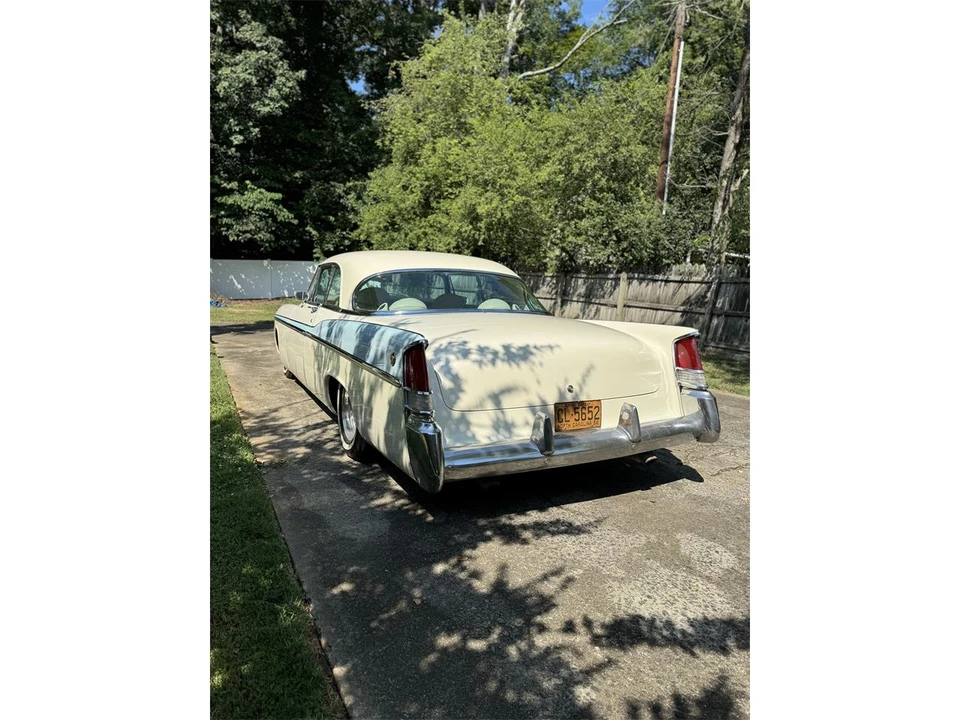 1956 Chrysler Windsor - Image 3 of 7