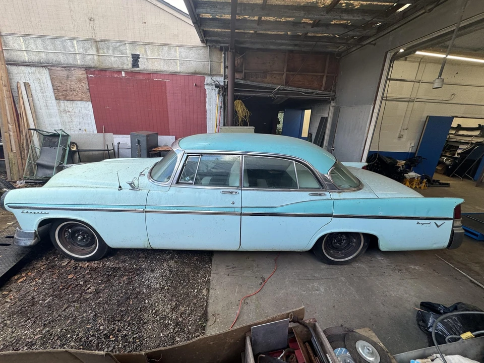 1956 Chrysler Windsor - Image 15 of 31