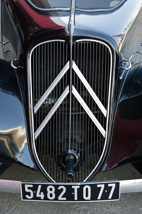 1956 Citroen Traction Avant - Image 5 of 10