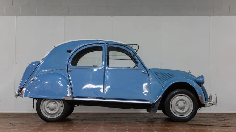 1956 Citroen 2CV - Image 8 of 12