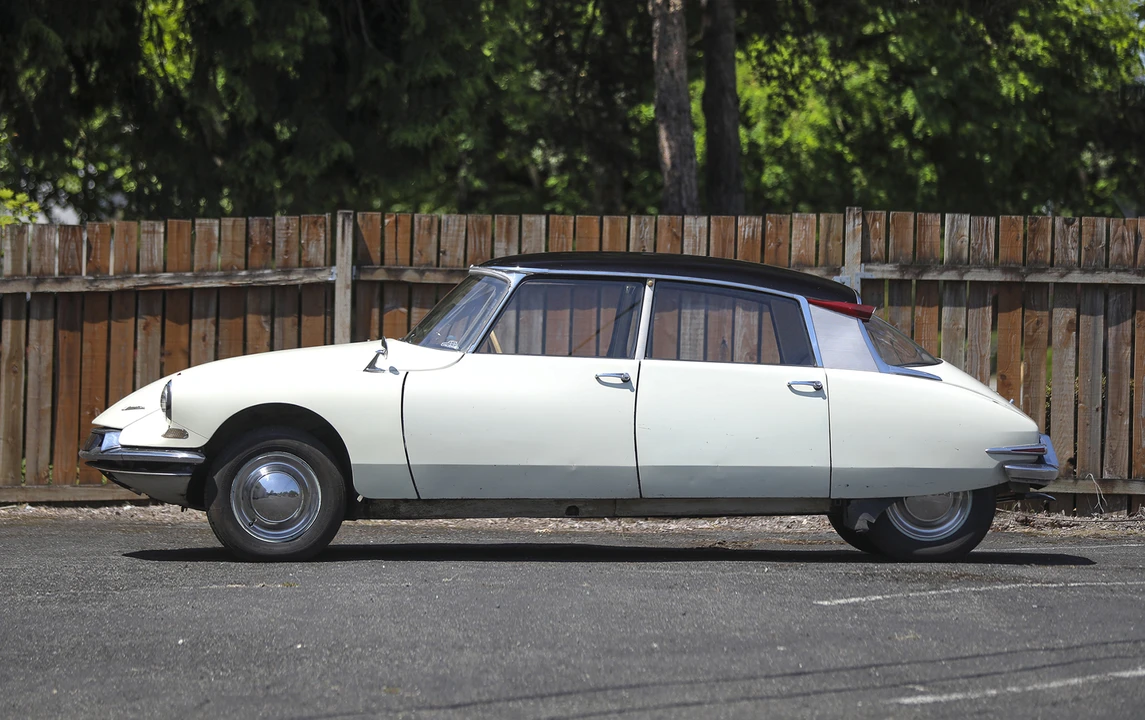 1956 Citroen DS19 - Image 2 of 16