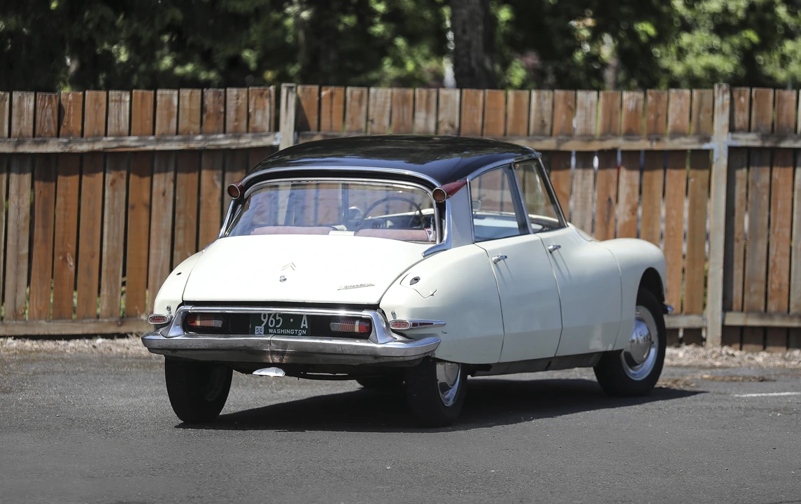 1956 Citroen DS19 - Image 5 of 16