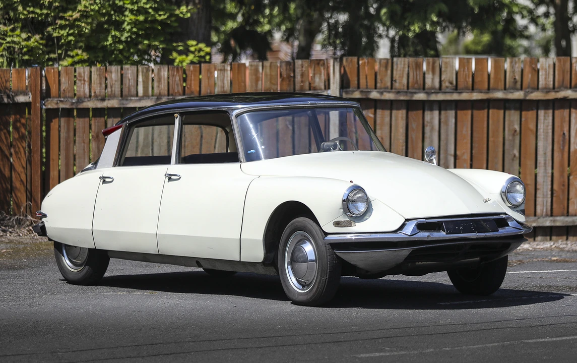1956 Citroen DS19 - Image 8 of 16