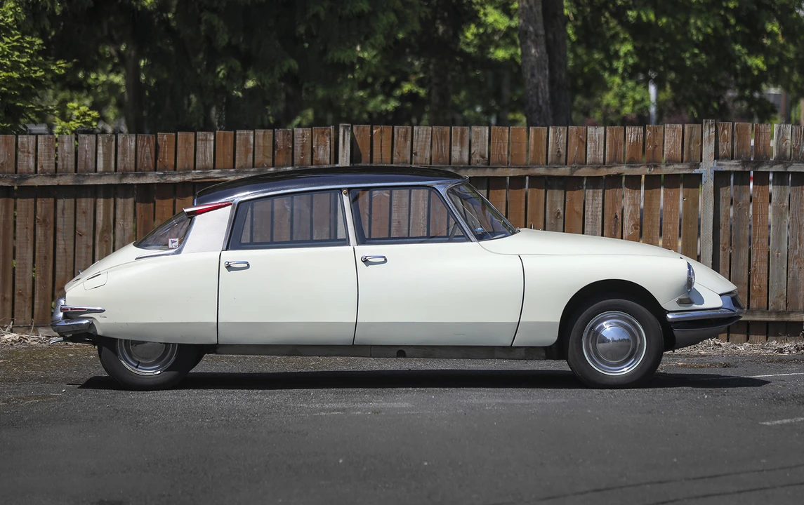 1956 Citroen DS19 - Image 7 of 16