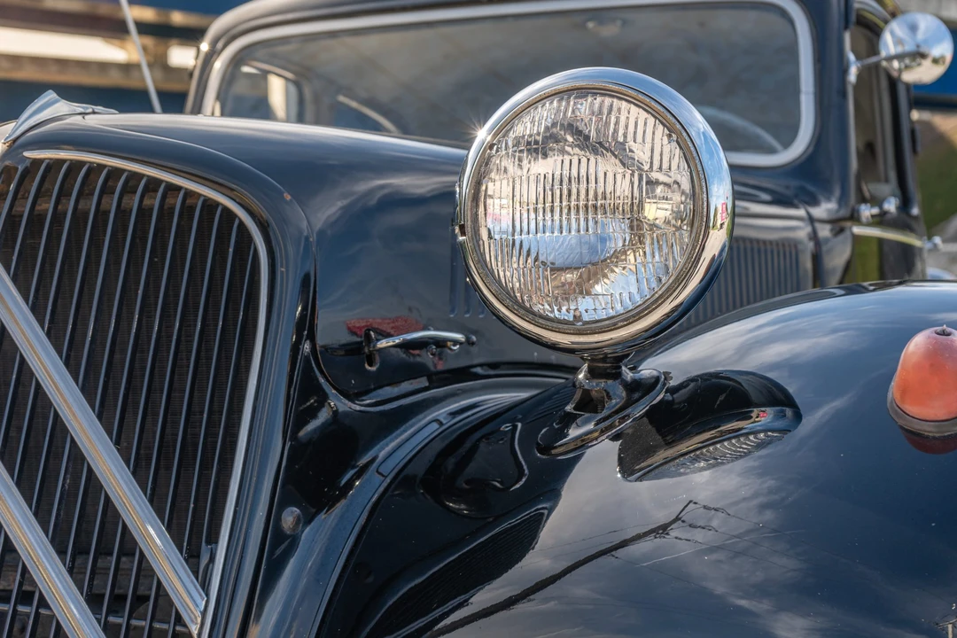 1956 Citroen Traction Avant - Image 18 of 31