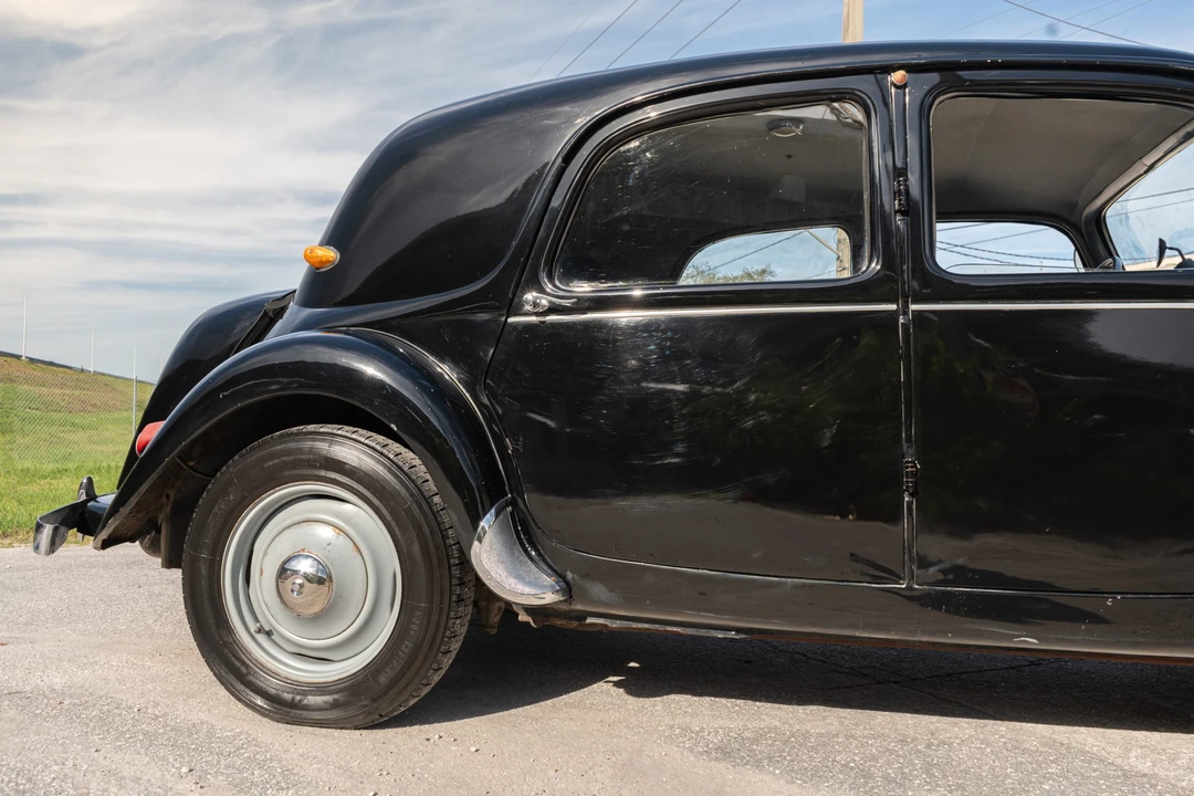 1956 Citroen Traction Avant - Image 26 of 31