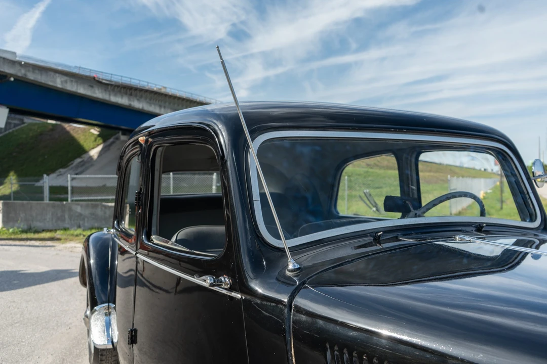 1956 Citroen Traction Avant - Image 29 of 31