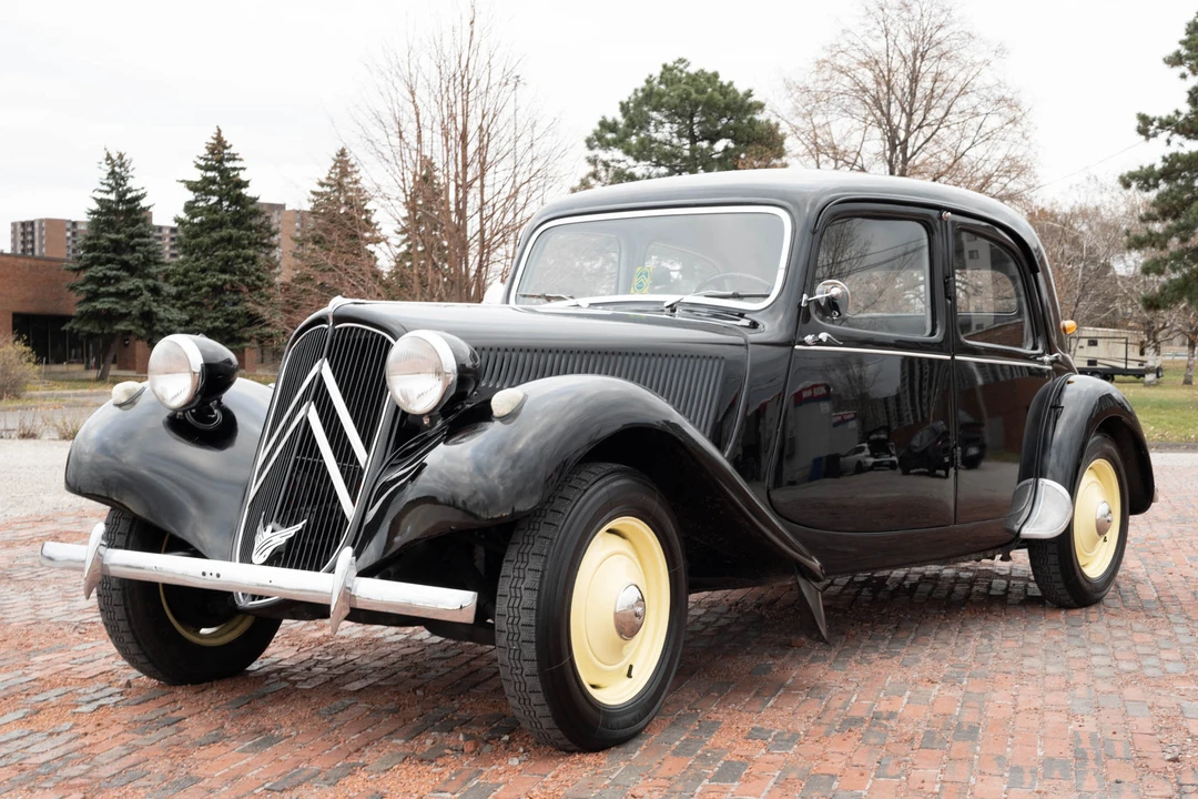 1956 Citroen Traction Avant - Image 5 of 31