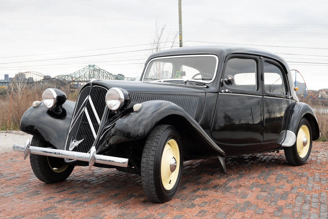 1956 Citroen Traction Avant - Image 6 of 31