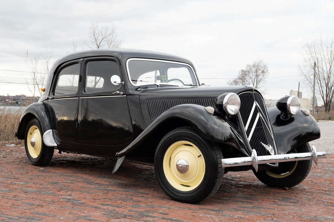 1956 Citroen Traction Avant - Image 12 of 31