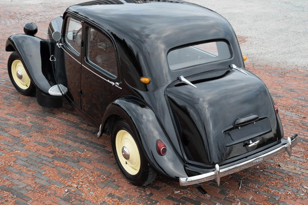 1956 Citroen Traction Avant - Image 21 of 31