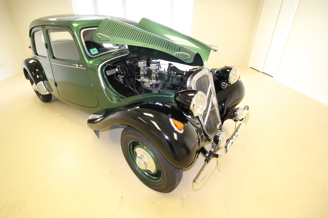 1956 Citroen Traction Avant - Image 23 of 31