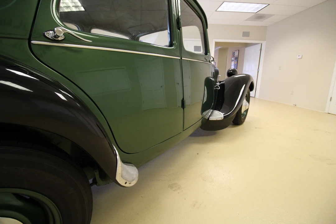 1956 Citroen Traction Avant - Image 29 of 31