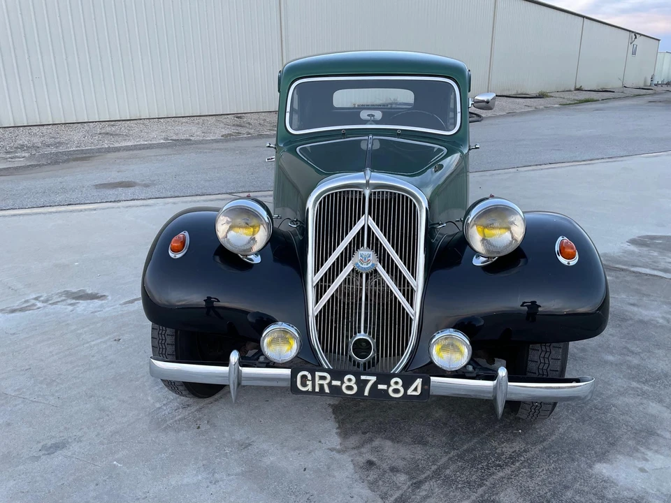 1956 Citroen Traction Avant - Image 15 of 31