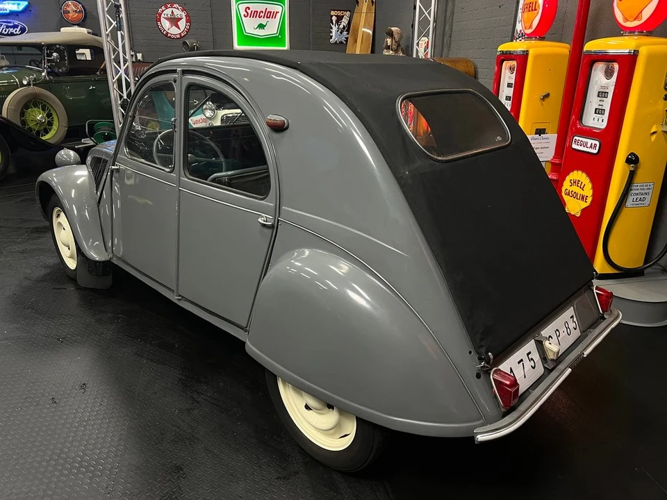 1956 Citroen 2CV - Image 10 of 30