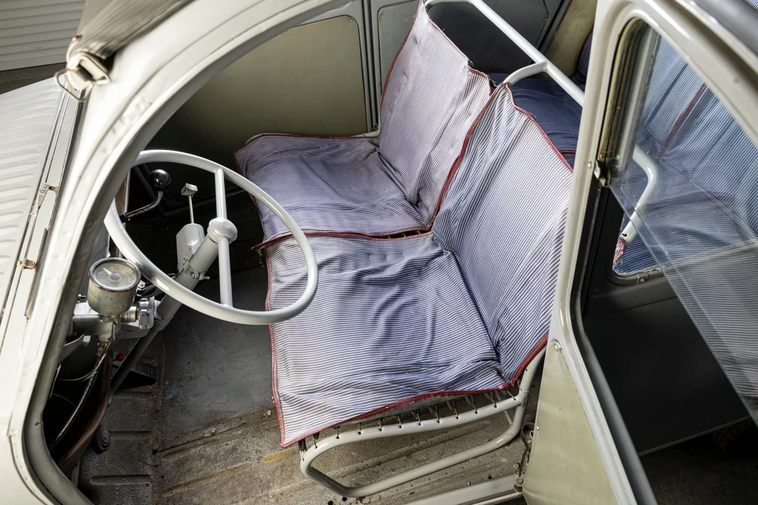 1956 Citroen 2CV - Image 7 of 28