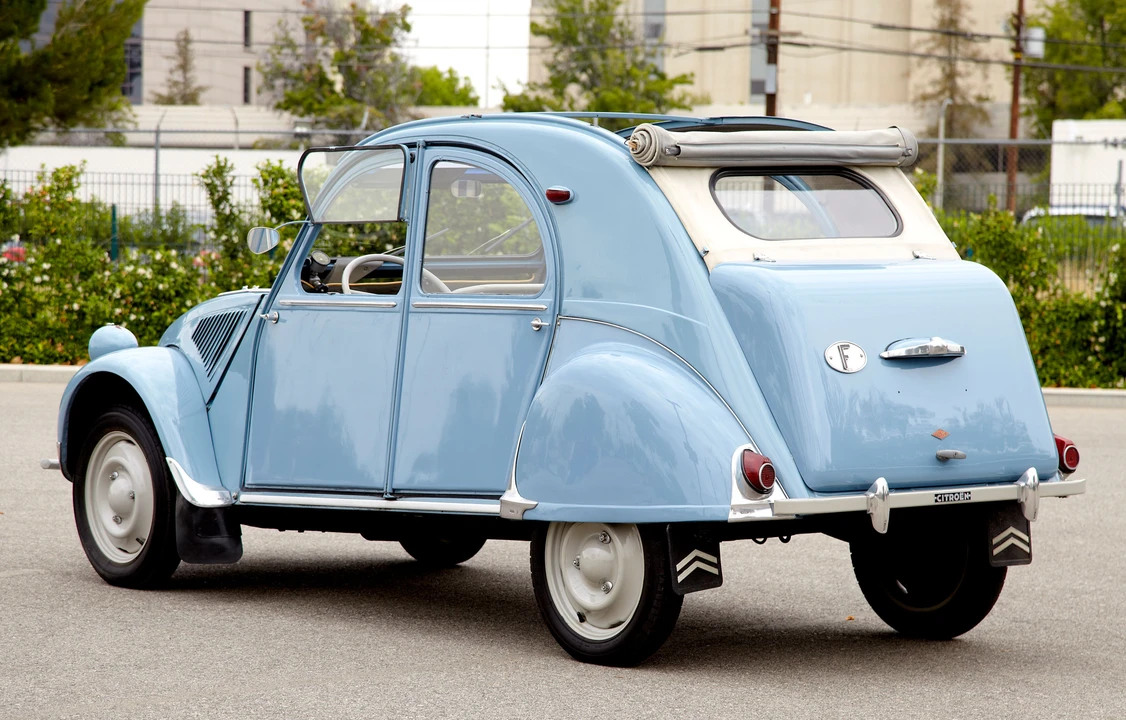1956 Citroen 2CV - Image 8 of 8