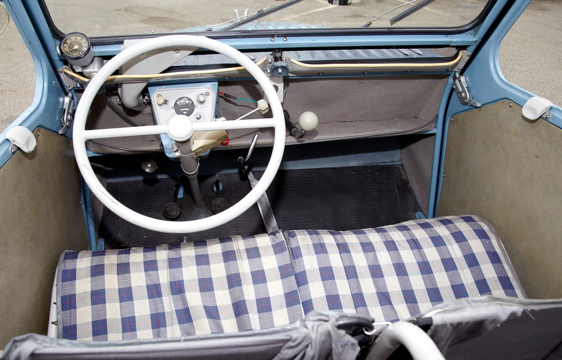 1956 Citroen 2CV - Image 7 of 8