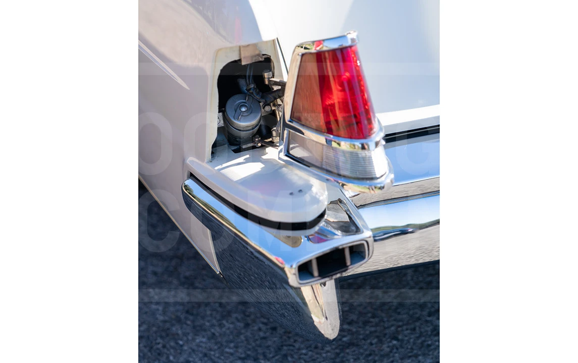 1956 Lincoln Continental - Image 13 of 17