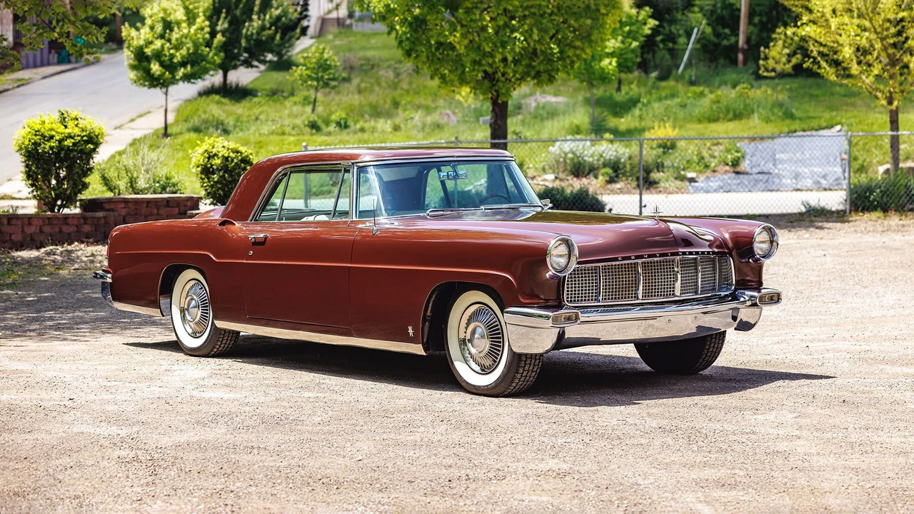 1956 Lincoln Continental Mark II - Image 11 of 31