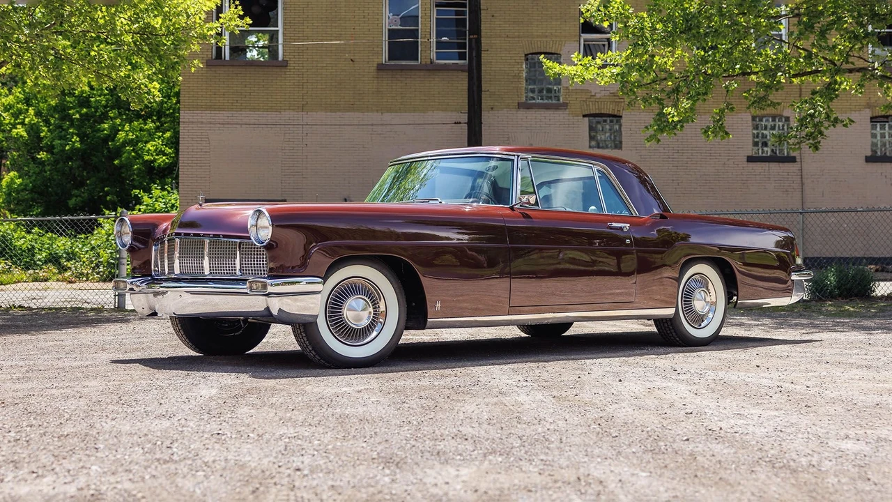 1956 Lincoln Continental Mark II - Image 10 of 31