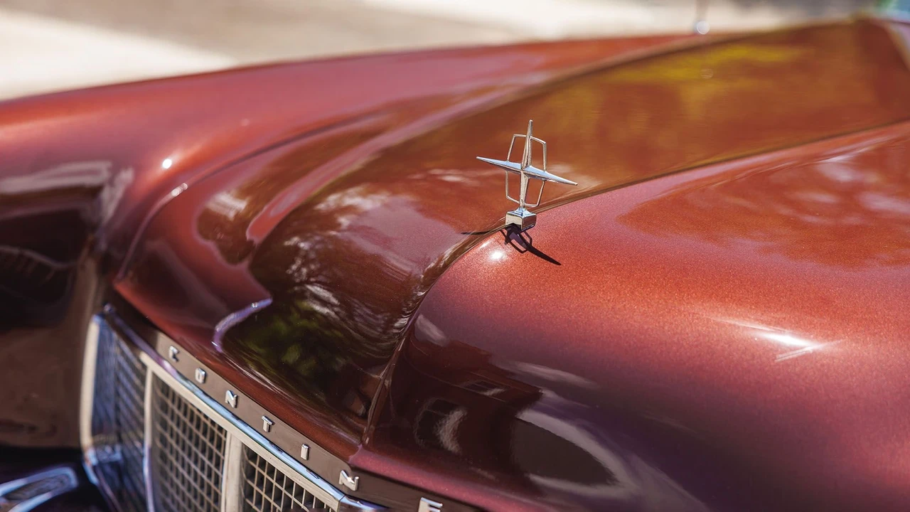 1956 Lincoln Continental Mark II - Image 30 of 31