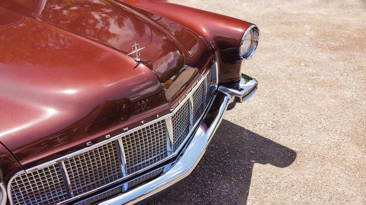 1956 Lincoln Continental Mark II - Image 27 of 31