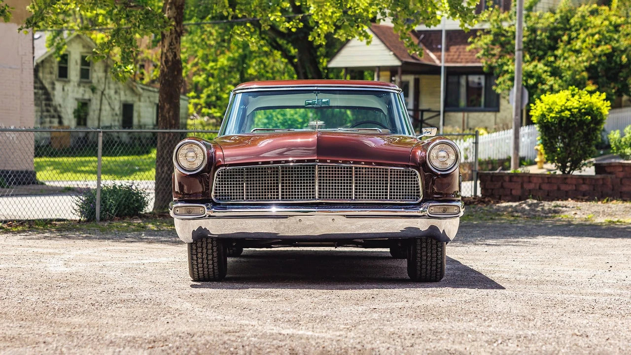 1956 Lincoln Continental Mark II - Image 5 of 31