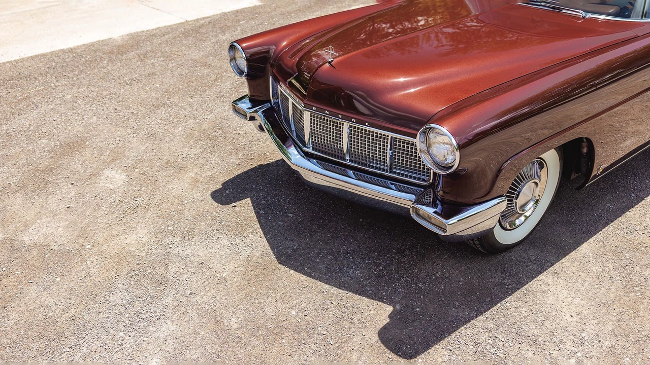 1956 Lincoln Continental Mark II - Image 25 of 31