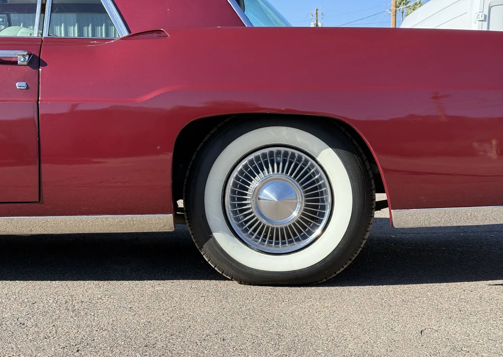 1956 Lincoln Continental Mark II - Image 28 of 31