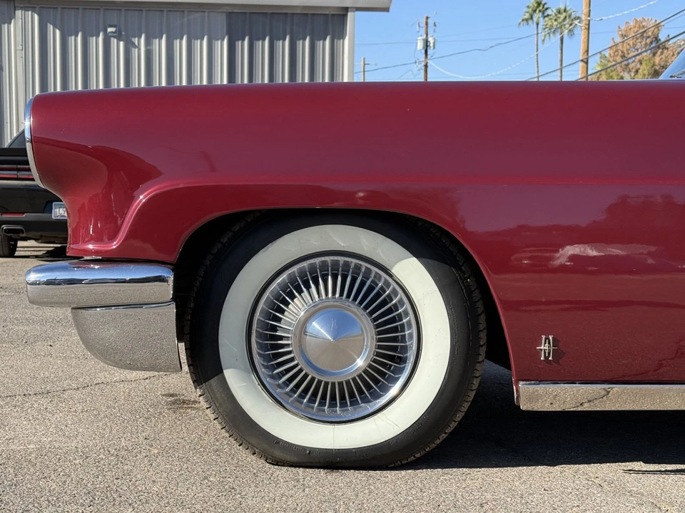1956 Lincoln Continental Mark II - Image 26 of 31