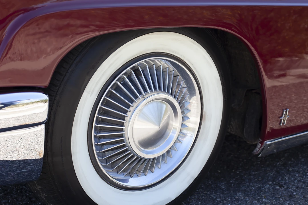 1956 Lincoln Continental Mark II - Image 24 of 31