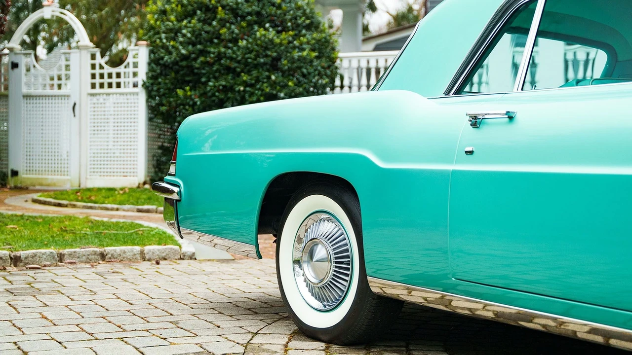 1956 Lincoln Continental Mark II - Image 30 of 31